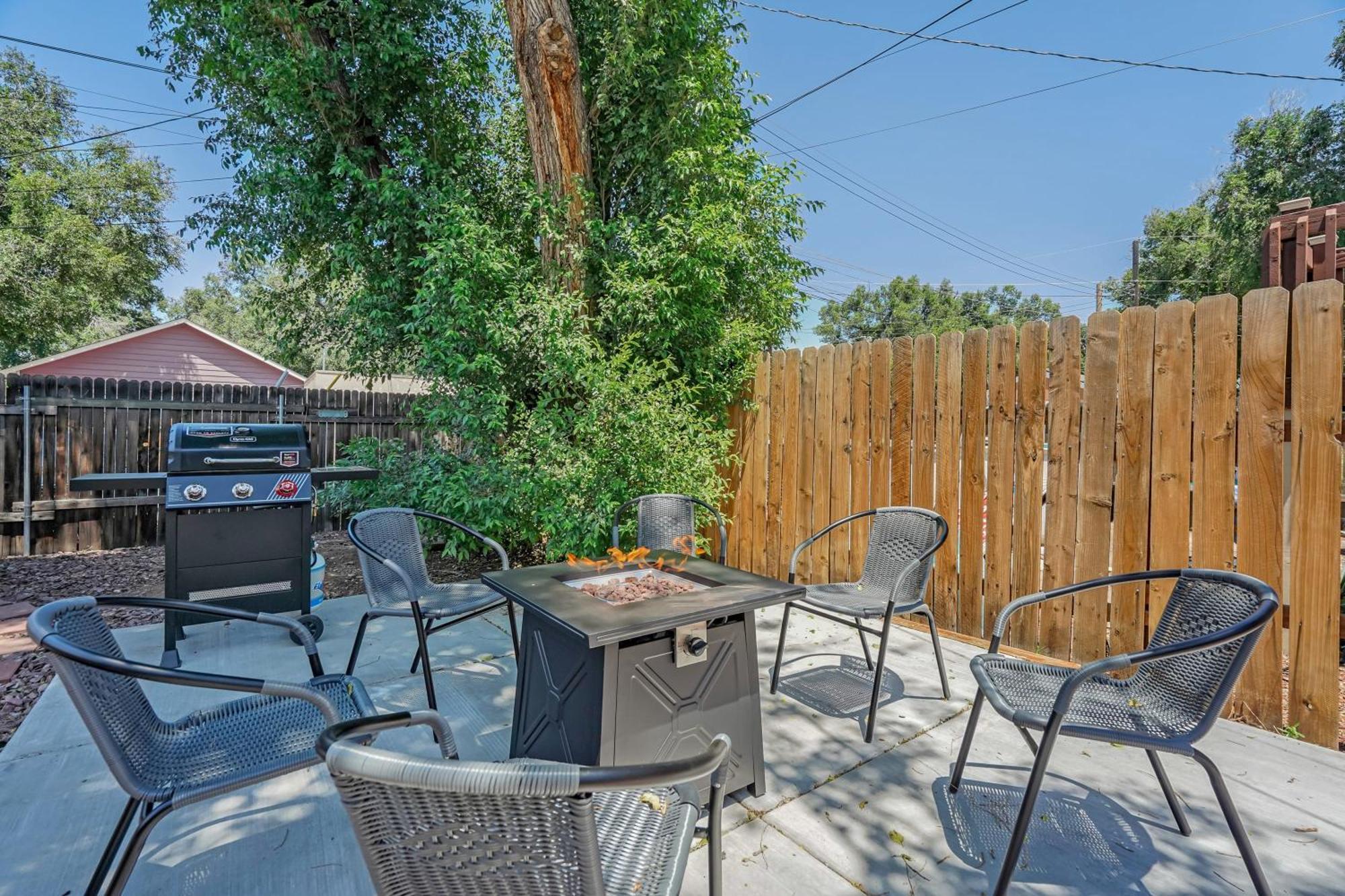 Neighborly Heights - Downtown King Bbq Fire Pit Hébergement de vacances *
